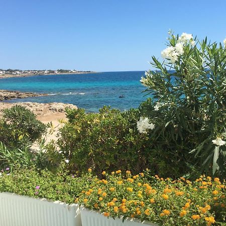 マリーナ・ディ・マンカヴェルサ Casa Direttamente Sul Mareヴィラ エクステリア 写真
