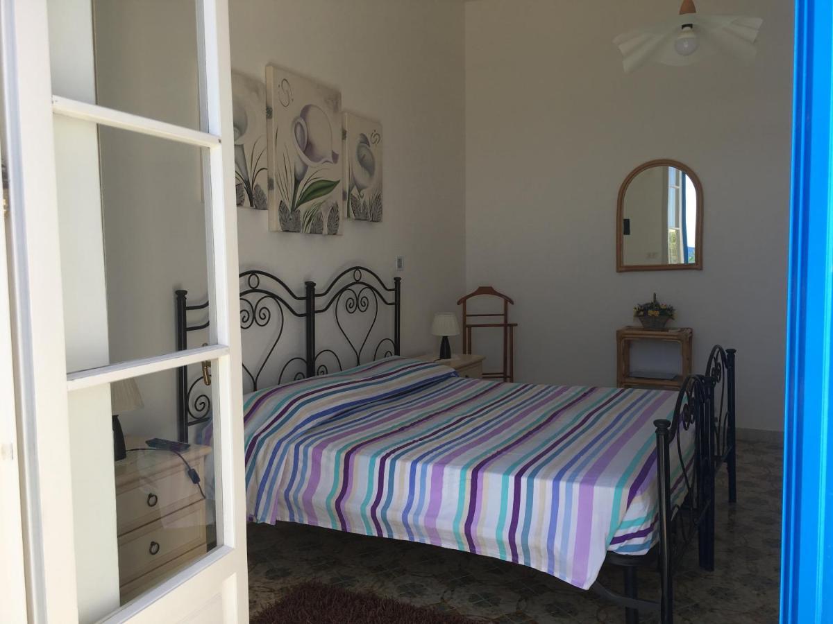 マリーナ・ディ・マンカヴェルサ Casa Direttamente Sul Mareヴィラ エクステリア 写真