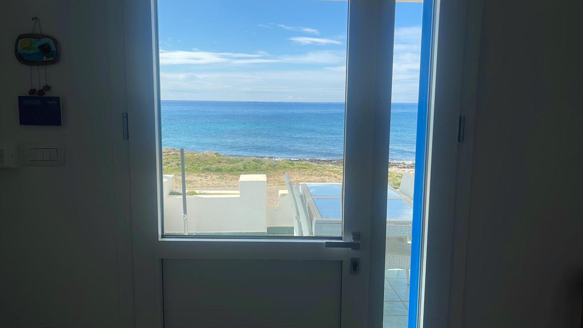 マリーナ・ディ・マンカヴェルサ Casa Direttamente Sul Mareヴィラ エクステリア 写真