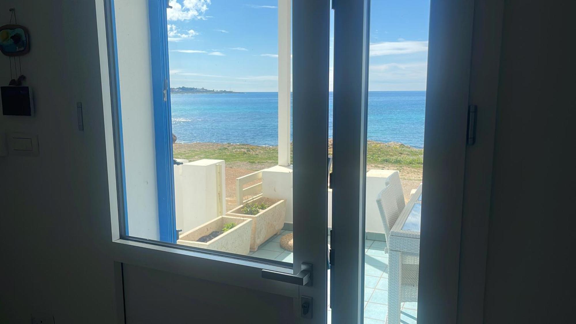 マリーナ・ディ・マンカヴェルサ Casa Direttamente Sul Mareヴィラ エクステリア 写真